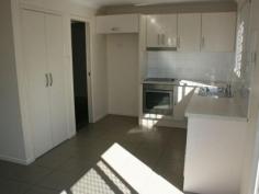  5/138 Marlborough St Bellbird Park QLD 4300 $239,000 Investor Opportunity! Very spacious 3 bedroom townhouse in "Bellbird Villas", a boutique complex in Bellbird Park.  Downstairs: Combined Lounge/Dining area with aircon Kitchen with stainless steel appliances, electric cooktop and stove, dishwasher Internal laundry with additional w.c Private courtyard at rear Single lock up garage Upstairs: 3 Bedrooms all with ceiling fans and built in robes Master with en-suite bathroom and aircon Spacious Family Bathroom The property is currently tenanted at $290 p.w. with the tenant in place for 12 months Contact Vicki today to discuss this great opportunity!   Property Snapshot  Property Type: Townhouse Construction: Brick Features: Ensuite 