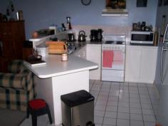  30/274 Main St Kawungan QLD 4655 $189,000 CONVENIENT POSITION Townhouse - Property ID: 786650 Here we have a neat and tidy 2 bedroom townhouse that is ideally position close to Hervey Bay's Hospitals, TAFE and the Kawungan Shopping Centre which is conveniently located next door. The shopping complex incorporates a mini market, butcher, bakery, pharmacy and bottle shop so all your shopping needs are easily accessed. This home offers open plan living consisting of a lounge/dining room and functional kitchen. There are 2 generous size bedrooms that have built in robes, a bathroom, separate toilet and laundry. The single bay lockup garage has direct access into the home. Visitor parking spaces are situated close by. This fabulous property represents a great investment opportunity that you have been waiting for, so don't miss out!!!  Print Brochure Email Alerts Features  Ceiling Fans  Security Screens 