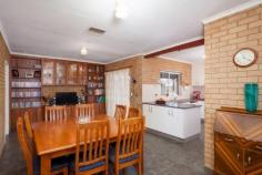  6 Melkin Ave Glenfield Park NSW 2650 Price $279,000 A Great Place To Start A great 3 bedroom home for those starting out or after a good investment property The formal sunken lounge room features a timber ceiling, built in bar and fireplace Kitchen features an electric fan forced wall oven, gas cook top, dishwasher and good storage and is adjacent to the formal dining room A good sized family meals area offers a second living option and has a lovely built in entertainment unit The bathroom has a bath, shower, vanity and separate toilet plus a 2nd toilet and shower off the laundry Ducted evaporative air conditioning, a split system air conditioner & gas heating for your indoor comfort Other features include a large single lock up garage with rear yard access and a lovely pergola which is ideal for outdoor entertaining overlooking the large back yard Investors note - Rental potential of $310 - $330 per week! Property Features Property ID 	 12150213 Bedrooms 	 3 Bathrooms 	 1 Garage 	 1 Land Size 	 800 Square Mtr approx. Rates 	 $1634 Yearly 