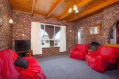  6 Melkin Ave Glenfield Park NSW 2650 Price $279,000 A Great Place To Start A great 3 bedroom home for those starting out or after a good investment property The formal sunken lounge room features a timber ceiling, built in bar and fireplace Kitchen features an electric fan forced wall oven, gas cook top, dishwasher and good storage and is adjacent to the formal dining room A good sized family meals area offers a second living option and has a lovely built in entertainment unit The bathroom has a bath, shower, vanity and separate toilet plus a 2nd toilet and shower off the laundry Ducted evaporative air conditioning, a split system air conditioner & gas heating for your indoor comfort Other features include a large single lock up garage with rear yard access and a lovely pergola which is ideal for outdoor entertaining overlooking the large back yard Investors note - Rental potential of $310 - $330 per week! Property Features Property ID 	 12150213 Bedrooms 	 3 Bathrooms 	 1 Garage 	 1 Land Size 	 800 Square Mtr approx. Rates 	 $1634 Yearly 