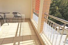  610/34-52 Alison Rd Randwick NSW 2031 One of the best 1 bedrooms in the building as it's high up, bathed in Northern sunshine and light, airy and secure. Living here Centennial Park is like your backyard and UNSW, POW Hospital & Royal Randwick shopping are within walking distance. Excellent bus lines and the future light rail service are at your door step, note these features too: • Leafy N/E aspect - perfect! • Spa bathroom • Internal laundry • Sunny balcony The building has a gorgeous indoor/outdoor pool plus spa and gym, also note the grassy common area for larger gatherings or a great play space. Investors and first home buyers will love this apartment, all the East has to offer without the price tag. OUTGOINGS (approx.) Strata Levies: $840 pq Council Rates: $310 pq Water Rates: $180 pq AREA (approx.) Unit incl Balcony: 47sqm Parking: 14 sqm INSPECT Open House as advertised or by appointment. 