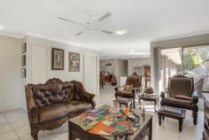  10/4 Yodelay St Varsity Lakes QLD 4227 $427,000 JUMP INTO THE PROPERTY MARKET WITH THIS BEAUTY House - Property ID: 793129 Extremely affordable, fantastic value. Ideal for the owner occupier, investor or first home buyer. This house is of brick and tile construction and has open plan living. o 	 3 bedrooms o 	 Two way bathroom o 	 Single lock up garage o 	 Low maintenance garden Super location, close to public transport, schools, child care centres and shops. Low body corporate. Be quick, properties like this don't last long on the market.  Print Brochure Email Alerts Features  Building Size Approx. - 335 m2 