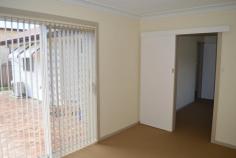  10 Godfrey St Goulburn NSW 2580 $290,000  Property Description GET IN QUICK! Three bedroom home, 1 bedroom with built ins Sun-room or possible fourth bedroom Gas heating with split system A/C Updated kitchen with electric cook-top New paint & carpet throughout Internal laundry Double LUG with power Fantastic investment or first home! Property Features Land Area 	 594.0 sqm 