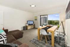  5/81 West St Balgowlah NSW 2093 Superb Top Floor Unit In an elevated north facing location this strata titled unit has been beautifully renovated. It features a stunning open outlook and is bathed in sun. It boasts a new kitchen, internal laundry and carport. Best of all it is in a quiet street within easy access to buses, schools, the Stockland shopping centre and the restaurants of Balgowlah. Council Rates: $344 per qtr Water Rates: $161.05 per qtr Strata Levies: $999.21 per qtr Price 	 Auction On Site Saturday 16th May Property Type 	 Unit Auction Date 	 Saturday 16th May 2015 Auction Time 	 12:00:00 