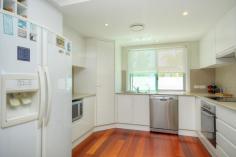  30 Redondo Ave Miami QLD 4220 $950,000 negotiable OPEN SAT 10-10.30AM - Stylish Villa By The Sea! Townhouse - Property ID: 779769 Offering Ocean views with the beach just 190m away at the end of the street, this beautifully appointed modern villa affords the fortunate owner a location and lifestyle the envy of many. Designed to maximise indoor and outdoor beachside living this chic property features: - 	 3 generous bedrooms (master with ensuite and ocean views) - 	 2 and a half bathrooms - 	 Separate living areas with ground level flowing to your own private sunny courtyard, and upstairs living opening to large East facing balcony - 	 Private plunge pool - 	 Ducted air-conditioning throughout - 	 Secure lock up car accommodation - 	 Less than 200m to the beach - 	 Plus so much more . The Location: - 	 Beach 190m - 	 Miami Surf Club 400m - 	 Nobby Beach Surf Club 1km - 	 Nobby Beach Shopping, Dining, Caf Precinct 1km - 	 Public Transport 160m - 	 Schools 300m Perfectly situated to enjoy the best the coast has to offer this beachside Miami property is located a few minutes' drive to Burleigh Heads (2km) to the South and Broadbeach (4km) to the North Why wait, act now this is what Gold Coast living is all about! Please call Perry Brosnan on 0414 758 204 to arrange an appointment to view.   Print Brochure Email Alerts Features  Built-In Wardrobes  Close to Schools  Close to Shops  Close to Transport  Garden 