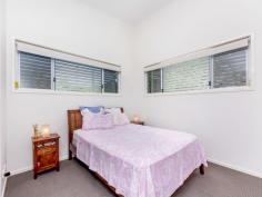  5/53 Middleton Street Mount Gravatt Qld 4122 Offers Over $550,000 Stunning design FREEHOLD Townhouse's available Looking for something NEW, AFFORDABLE and DIFFERENT? We have got it for you. On offer are 3 Three Bedroom, Two bathrooms plus powder room, One lock up garage townhouses. Completely freehold save a fortune with no body corporate fees on these low maintenance homes. Only six months old these homes have so much to offer. The stunning design creates a sense of space and openness with super high ceilings in all of the bedrooms, a walk-through robe to the master suit and large bathrooms this home is perfectly design for family living. No expense has been spared with fully ducted and zoned air conditioning to keep you comfortable and cool even on the hottest of days.  Currently rented for $505 per week, two of the properties are coming to the end of their lease with the third leased until November giving you have the choice to move in or rent the properties out.   Property Snapshot  Property Type: House Features: Ensuite 