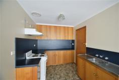  2/122 Emu Bay Road Deloraine TAS 7304 $187,000 Property Information This simple but charming two bedroom unit is awash with natural light, well presented and low maintenance. It is ideally situated in close proximity to Deloraine main, schools, public transport and medical facilities close by. Recently replaced carpet and window furnishings with a heat pump for cosy evenings. This unit would suit owners or investors and is not expected to last long. Don't miss this golden opportunity to acquire a unit in a premium locale. Property condition 	 Excellent Property Type 	 Unit Unit style 	 Lowrise Garaging / carparking 	 Open carport Construction 	 Brick veneer Joinery 	 Aluminium Roof 	 Iron Insulation 	 Ceiling Walls / Interior 	 Gyprock Flooring 	 Carpet Window coverings 	 Blinds Heating / Cooling 	 Reverse cycle a/c Chattels remaining 	 Blinds, Drapes, Fixed floor coverings, Light fittings, Stove, TV aerial, Curtains Kitchen 	 Standard Living area 	 Open plan Main bedroom 	 Double Bedroom 2 	 Double Main bathroom 	 Separate shower Laundry 	 In bathroom Workshop 	 Separate Views 	 Urban Aspect 	 North Outdoor living 	 Garden Fencing 	 Fully fenced Land contour 	 Flat Grounds 	 Tidy Water heating 	 Electric Water supply 	 Town supply Sewerage 	 Mains Locality 	 Close to schools, Close to shops, Close to transport 