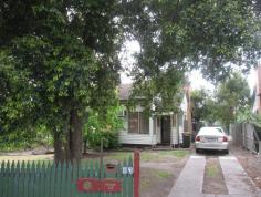  63 Comans St Morwell VIC 3840 $127,000 Close in Location House - Property ID: 769855 BJ Bennett & Co Professionals Real Estate Morwell.  Tidy 3 bedroom glad home with tiled roof and garage with power. Gas hot plates, air conditioner, wood heater, gas heater. Currently leased at $200 per week.  