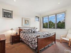  1/390 Balcombe Rd Beaumaris VIC 3193 Ticking all the boxes! This luxury property offers what most purchasers are looking for when buying –  * 	 Free standing  * 	 Low maintenance  * 	 Double glazed windows  * 	 Double remote garage with extra off street parking  * 	 Downstairs master bedroom with ensuite and WIR  * 	 European Oak floorboards  * 	 Designer kitchen with caesarstone benchtops and stainless steel appliances  * 	 Open plan living opening to north facing beach inspired courtyard  * 	 Zoned ducted air-conditioning and heating  * 	 Alarm, intercom, ducted vacuum  * 	 2 further bedrooms plus 2nd living area  All of this in walking distance to shopping centre, schools, transport, beaches and golf courses PROPERTY DETAILS AUCTION  Contact Agent ID: 321056 