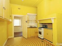  22 Crawley St Reservoir VIC 3073 Opportunity for investors or developers Auction Details: Sat 01/08/2015 11:00 AM Unless Sold Prior Inspection Times: Thu 02/07/2015 05:00 PM to 05:30 PM Sat 04/07/2015 11:30 AM to 12:00 PM This well-positioned corner block property is only moments away from the Regent Train Station. It offers 3 spacious bedrooms, formal lounge with gas heater, separate kitchen, dining area and a central bathroom.  A fantastic opportunity for investors or developers to reinstate its character and glorious originality as you renovate and extend or alternatively maximise the opportunity of the wide corner allotment.  Its easy access to High Street shopping strip, Preston Market and local schools is just another added bonus that this property has to offer.  Call today to inspect.  PROPERTY DETAILS AUCTION ID: 330891 Land Area: 466 m² 