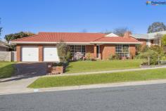  31 McCulloch Cres West Wodonga VIC 3690 $325,000 GREAT HOME, LARGE BLOCK! House - Property ID: 802729 Situated in the popular Federation Park Estate on a approx 852m2 block, you will find this quality 3 bedroom home with ensuite, 2 living areas being a formal lounge and a separate family room opening out onto a large paved pergola and secure rear yard.  The kitchen has stainless steel appliances, new oven and also includes a dishwasher.Comfort all year round wont be a problem with ducted heating and cooling for the hot summer months. There is an oversized double garage which has a rear roller door giving drive through access to the rear yard. This home is surrounded by quality homes and has easy access to the many walking tracks in and around the Federation Park Hills.  This home will suit both home buyers and astute investors alike. Call now to avoid disappointment ! Features  Land Size Approx. - 852 m2 
