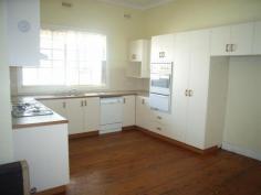  63 Hawkins St Howlong NSW 2643 $219,000 OLD WORLD HOME AT AN OLD WORLD PRICE Within walking distance to shops is this 1930's Federation Bungalow ripe for renovation. Featuring 3 bedrooms, the main with built in robe, formal lounge with gas heater, partly renovated kitchen/eating area with new gas appliances, dishwasher and plenty of cupboards. The bathroom is also partly renovated with large corner spa. Other period features include high ceilings with art deco ceiling moulds, wide hallway with timber fretwork and wide skirting boards. Outside on the 1096m2 block there is a single carport, small shed and outdoor entertaining area running along the length of the home. A home to get your teeth into and return this home to its former splendour. For Sale $219,000 Features General Features Property Type: House Bedrooms: 3 Bathrooms: 1 Land Size: 1096 m2 (approx) Outdoor Carport Spaces: 1 Inspections Inspections by appointment only. 