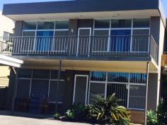  3/33 Sandy Beach Rd Korora NSW 2450 $300 per week 	 * Renovated 2 bedroom top floor unit  * Single carport  * New kitchen with stainless steel appliances  * Open plan living & dining  * 2 bedrooms, built in robe  * Bathroom & laundry combined  * Neat complex of 4 units  * Ocean views from large entertaining balcony  * All amenities close by  * 6 or 12 month lease considered  * Call agent for appointment to view 0410655146 Open house date: Call agent for appointment 0410655146 Available: Now 