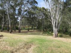  1A Grattan Street SEYMOUR VIC 3660  219,000 Here's something a bit unique. Located at the end of a No through road and set on a well established block with a meandering creek just off your boundary is this very well presented timber home. With a real country atmosphere this easy care vinyl cladded home has three bedrooms, high ceilings, an updated bathroom, large lounge, kitchen/meals area and fully ducted reverse air conditioning system throughout the house. The relaxing rear garden features established fruit trees, shaded BBQ area, shedding and a handy storage room with shower and extra toilet. All this privacy and still only two minutes from the centre of town.   Property Facts Property ID2204894Property TypeHouse For SalePrice219,000Land Size-House Size-Council Rates-Water Rates-Strata Levy-Tender Date N/A Inspection Times Contact agent for details 