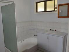  8 Greenfields Rd Harvey WA 6220 $325,000 Time to buy! 3 x 1 brick & tile home with kitchen/dining, separtate lounge, patio, carport, store room and garage all on 867msq block.   Property Snapshot  Property Type: House Construction: Brick Land Area: 867 m2 