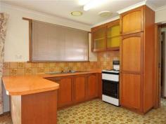  8 St Georges Ct Sebastopol VIC 3356 $279,000 Little Beauty! 3 1 1 The spacious living area and large front and back yards would make it ideal for a family. Set in a quiet Court only 5 minutes drive to supermarket, schools, parks and recreation reserves. All the bedrooms are carpeted with B.I.R.s. The property has a solid brick garage. Set on a approx. 750m2 block. Please call 5333 2833 to arrange an inspection. Additional information Property Type House  Property ID 11334110460  Street Address 8 St Georges Court  Suburb Sebastopol  Postcode 3356  Price $279,000 