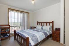  3/31 Bates Ave Korumburra VIC 3950 $229,000 GET INTO THE PROPERTY MARKET If you are a first home buyer or investor you need to take note. This elevated 3 bedroom brick veneer home offers built in robes, all electric cooking, dishwasher, open kitchen meals area, split system heating and cooling, secure yard and double lock up garage.  This property is currently tenanted at $240 per week so please allow a minimum of 24 hrs notice or inspections.   Built In Robes, Dishwasher, Fully Fenced, Split System AirCon, Split System Heating PROPERTY DETAILS Price $229,000 Property Type Residential Property ID 2925444 3 1 2 