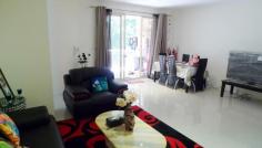  50 Empress Street Hurstville NSW 2220 $799,000 Proud to call home • Superb quiet no-thru road location • Tiled flooring, excellent entertaining balcony • Ensuite master, internal laundry, L.U.G • Modern kitchen with gas cooking • Next to park & near schools, shopping & public transport 