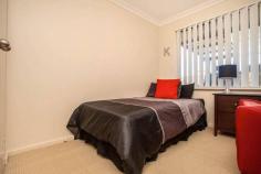  7/112 Moulden Ave Yokine WA 6060 $469,000 THE COMPLETE PACKAGE Villa - Property ID: 809356 HOME OPEN: SUNDAY 4 OCTOBER 2015 11.00am to 11.45am This fully renovated 3 bedroom villa is close to the Western Australian Golf Club.  Features include:  Wardrobes in all the bedrooms Stylish bathroom and kitchen Split airconditioning 2 drawer integrated dishwasher Parking at the door Extra parking for visitors Private courtyard for entertaining City views 