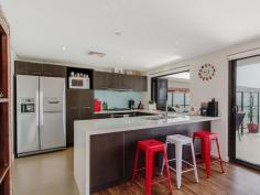  7/24 Oversby St Halls Head WA 6210 $549,000 Beach Side Living! Enjoy stunning ocean views from this three story town house situated in "Old Halls Head just a few steps from the beach. With all the features of a big beach side residence but without the upkeep of a conventional home, you must view this property if you're looking for something a little different. The home is perfect for anyone wanting to invest as it is a secure investment with a tenant until late April 2016 with a rental return of $440 per week or for a future lifestyle change. Features Include:  Three Story Town House Complex Of 7 3 x 2 With 3 Toilets  Good Size Master With Large Ensuite  Gourmet Kitchen  Family/Meals & Separate Games/Theatre Room  Incredible Views Of Comet Bay  Two Balconies  Reverse Cycle Air Conditioning  Double Garage With Remote Door  Security Of A Small Beach Side Development  Secured By A Remote Gate  Tucked Away To The Rear Of The Complex Tenanted Until April 2016 - $440p/w 