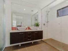  7/24 Oversby St Halls Head WA 6210 $549,000 Beach Side Living! Enjoy stunning ocean views from this three story town house situated in "Old Halls Head just a few steps from the beach. With all the features of a big beach side residence but without the upkeep of a conventional home, you must view this property if you're looking for something a little different. The home is perfect for anyone wanting to invest as it is a secure investment with a tenant until late April 2016 with a rental return of $440 per week or for a future lifestyle change. Features Include:  Three Story Town House Complex Of 7 3 x 2 With 3 Toilets  Good Size Master With Large Ensuite  Gourmet Kitchen  Family/Meals & Separate Games/Theatre Room  Incredible Views Of Comet Bay  Two Balconies  Reverse Cycle Air Conditioning  Double Garage With Remote Door  Security Of A Small Beach Side Development  Secured By A Remote Gate  Tucked Away To The Rear Of The Complex Tenanted Until April 2016 - $440p/w 
