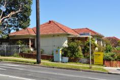  571 Hume Hwy Yagoona NSW 2199 Great First Home With Potential And Income Situated in a corner of Edgar Street 3 bedroom fibro cottage Separate lounge room, spacious eat in kitchen 2 separate bathrooms, internal laundry Off street parking for 4 cars Presently rented to good tenants Short stroll to shops and Yagoona station Total land areas 588m2 approximately Auction on site Saturday 31 October at 1.00Pm 