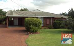  4A Brotherton Way Australind WA 6233 $320 pw Lovely low maintenance unit in a quiet street of Australind. Shops, schools and sporting grounds nearby. - 3 bedrooms all with built in robes - Spacious bathroom with a separate bath - Open plan living/dining room - Reverse cycle air con - Enclosed yard with lovely patio area - Garden shed at rear - Single carport plus room for additional parking  - Additional storage room off carport Available 15th December 2015 for just $320 per week Pets will be considered.  **Please click email agent to arrange a viewing time for this property.* Property Information Street Address 4A Brotherton Way Type Residential Lease Price $320 pw State WA Town Village  Bunbury & surrounds Suburb Australind Property Type Unit Bedrooms 3 Bathrooms 1 Carspaces 1 Land Size 261 m2 Available At  15th December 2015 