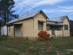  1/62 The Parade Tumbarumba NSW 2653 $135 / Wk Central location 1 bedroom flat 1 bedroom flat, open plan kitchen and lounge, new carpet installed, some areas newly painted, Small storage area, laundry area, shared back yard, very close to main street, and most town facilities. Price of water usage included. Property Amenities & Features General: Reference: R61 Property Type: Residential Category: Flat Bedrooms: 1 Bathrooms: 1 Parking: 0 Features: Open Homes Private viewings available by appointment. 