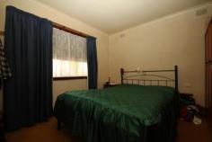 30 George St Marulan NSW 2579 $350,000 A makeover needed An original 1972 brick veneer with a 1989 addition making 4 bedrooms, 2 bathrooms and generous living areas. The addition has its own entry and makes a great Granny Flat or home office. It's perfectly comfortable and very liveable as it is, but this fine older home will benefit greatly from a makeover and offers a fabulous opportunity to make a handsome profit from your efforts. There's a single detached garage, various garden sheds and an extremely productive garden. Close to the shops and primary school in the heart of this growing village, this is an opportunity too good not to inspect. 4 bedrooms, 2 bathrooms, a single garage and about 940m2 of level land. Brilliant!  Property: 	 House Bedrooms: 	 4 Bathrooms: 	 2 Parking: 	 1 Land Size: 	 940 Sqm Council: 	 Goulburn Mulwaree 