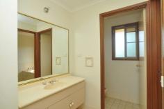  6 Karinya Pl Clunes NSW 2480 $475,000+ Elevated solid brick home with 3 way bathroom Land size 4,884m2 with a small watercourse & established trees Like rural living with all the village conveniences. Easy walk to Clunes shops, cafe, school & tennis courts Easy reach to Eltham, Lismore, Bangalow & beaches of Byron Bay Located at the end of private cul-de-sac Zoning allows for a secondary dwelling (subject to council approval) Property ID: 1P0899 Property Type: House Land Size: 4884m² approx. Garage: 1 Features: Area Views Built-In Wardrobes Bush Retreat Close to Shops Close to Schools 