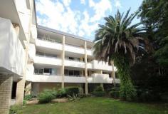  29/41-47 Ocean Street Bondi NSW 2026 $720 pw SPACIOUS, RENOVATED 2 BEDROOM APARTMENT IN QUIET LOCATION. Renovated, bright and very spacious 2 Bedroom Apartment situated on the top floor of immaculately maintained security building. Features: - Large Sunfilled Living Area - BRAND NEW Eat-in Kitchen with Stainless Steel Appliances - Separate Dining Area - Freshly Painted throughout - New Carpet throughout - Brand New Blinds - Enormous Balcony - ideal for entertaining - Spacious Double Bedrooms, each with Brand New Built-in Wardrobe - Modern Bathroom with Separate Tub and Shower - Internal Laundry with access to balcony - Undercover Parking Space - BONUS storeroom Situated just metres from Bondi Road shops and amenities, easy walk down to Bondi Beach and a short stroll to Bondi Junction. Type 	 Residential Lease Price 	 $720 pw Suburb 	 Bondi Property Type 	 Apartment 