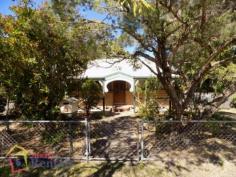  5 Meadow St North Mackay QLD 4740 $ 230pw Lovely Colonial 3 Bedroom Home Backing onto the Gooseponds, this lovely three bedroom home is on a large block which is fully fenced. There is a large powered shed with a side awing/carport, totalling 80m2 under roof). Timber floors, huge bathroom, sunroom off from the kitchen, ceiling fans and screens. Lovely deck/entertainment area looking out towards the Goose-ponds. Tenant is responsible for all service connection fees and excess water. Outside pet is okay. close to shops,close transport and close to schools BOND: $920 KEY NO: 61A Air Cond': No   1 	 Pet: Yes*   2 	 Rent: $ 230pw 
