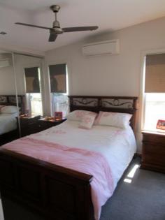  43/5-37 Broken Head Road Byron Bay NSW 2481 $349,000 NEAR NEW FREESTANDING VILLA IN HOLIDAY PARK House - Property ID: 808938 Neat as a pin, freestanding 2 bedroom villa 5 min drive to Byron CBD 5 min walk via direct access to beach Modern kitchen and bathroom Most furnishings included in purchase price Reverse cycle air/con Solar hot water Lovely, sunny, North facing deck  