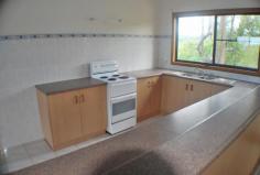  111 Barlows Rd Taroomball QLD 4703 $470,000 BUSH SETTING - SEAVIEWS - HUGE POTENTIAL The Owner is overseas not returning and wants this SOLD. A huge 2 storey besser block home, expansive verandah's, great sea views on 2.5 acres only a few minutes from Yeppoon. A great mix of natural bushland and flat areas for sheds and pools and huge potential. This is a serious opportunity if you fancy yourself as a Reno King or great at making grounds green and attractive. Other features: Built-In Wardrobes Property Details Elders Property ID: 9160200 4 bedrooms 3 bathrooms 2 car parks Double garage 