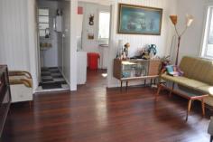  138 Franklin Dr Mudgeeraba QLD 4213 $349,000 to $369,000 Cute as a button! Cheapest home in Mudgeeraba with lots of options to extend or build. Presently rented at $340 per week offering a solid long term investment. Original workers Cottage/Queenslander oozing charm & character. Timber floors, high ceilings, old country style kitchen, main bathroom & separate toilet, front & rear timber deck & single garage. A very useable fully fenced block with a large shade house in place for the gardener and lots of room to add improvements at any stage in the future.  A wonderful opportunity to acquire something with real history and potential. Close to all amenities including walk to transport, schools, child care, parks, shops etc. Other features: Built-In Wardrobes,Close to Schools,Close to Shops,Close to Transport,Garden Property Details Elders Property ID: 8532881 1 bedrooms 1 bathrooms 1 car parks Land Area 579 square metres Single garage 
