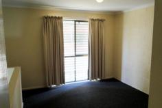  5/94 Off Street South Gladstone QLD 4680 $175,000 Quiet Position Property ID: 6483051 • Set back off the road in second block • Complete open plan design including lounge • New carpet and window furnishings throughout  • Small area off the back of the townhouse • Very neat and tidy unit 