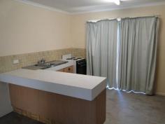  5/94 Off Street South Gladstone QLD 4680 $175,000 Quiet Position Property ID: 6483051 • Set back off the road in second block • Complete open plan design including lounge • New carpet and window furnishings throughout  • Small area off the back of the townhouse • Very neat and tidy unit 