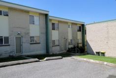  2/131 Toolooa Street South Gladstone QLD 4680 $170,000 Great Place To Start Property ID: 6482751 • Original townhouse design • Open plan kitchen and dining area • Renovated bathroom  • Two good size bedrooms • Close to shops and schools 