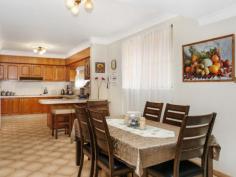  9 Erina Cl Bossley Park NSW 2176 $870,000 - $920,000 PRIVATELY BUILT SPLIT LEVEL HOME This well presented home sits high on a quiet and sought after pocket of Bossley Park. With it's multiple living configurations to suit a large family, it consists of full brick construction downstairs and various storage options.  Located within a short walk to The Marconi Club and local schools, it presents a great opportunity for all kind of buyers.  - 4 large bedrooms with walk in robe to main - Huge separate rumpus with amazing district views, may be used either as a parents retreat or separate quarters - Open plan kitchen and dining - Multiple storage rooms  - Second rumpus downstairs  - Enough room for 4 cars in the garage   Property Snapshot  Property Type: House Land Area: 590 m2 