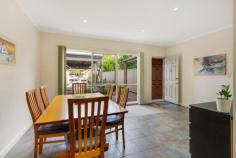  17 Glenbrook Cl Marden SA 5070 $450,000-$475,000 3 Bedroom Courtyard Home in a Fabulous Location - Room with a View! • 	 Views over Linear Park from the kitchen, family room and upstairs main bedroom. • 	 Upstairs comprises of all 3 bedrooms, BIR in master and main bathroom. • 	 Downstairs comprises of open plan living room, kitchen and adjacent meals, Plus 2nd living/family area and second WC. • Reverse cycle ducted air conditioning throughout. • 	 Front and rear courtyard areas. • 	 A park at the front of the property. • 	 Undercover parking for 1 car with a 2nd car park. Property Details 3 bedrooms 1 bathrooms 2 car parks Double carport 