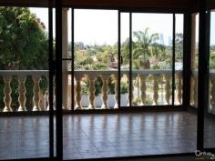 37 Inveray Benowa QLD 4217 $450 PER WEEK  Central Location with Views Centrally located in Benowa. Walk to shops, schools, medical centres and hospital. Newly renovated 3 bedroom upper level home ready to move in. Great views over Surfers from the enclosed balcony. Main bedroom with ensuite. Huge living area with bar. Please contact agent for an inspection. PROPERTY DETAILS $450 PER WEEK  ID: 227716 Available: Now  Pets Allowed: No 