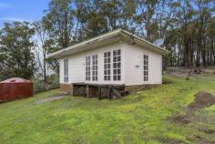  112 Jefferys Track Lachlan TAS 7140 $129,000 Country Cottage Lachlan Situated about 1km up Jefferys Track with stunning views over the Lachlan Valley, sits this cute little country cottage. The kitchen/dining are combined with a large bedroom. There is a spa bath to soak those aching muscles and a separate Eco toilet. The 2.804 hectare land includes 2 dams and plenty of timber. About an 8km drive to New Norfolk and all its amenities. General Features Property Type: House Bedrooms: 1 Bathrooms: 1 
