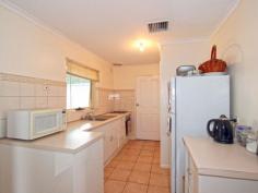  15 Wigham Rd Aldinga Beach SA 5173 $250,000-$265,000 Investors Take Note! A terrific opportunity to start or build your property portfolio with this budget pleaser. Set on approx 407sqm allotment and featuring ducted reverse cycle air conditioning, polished floorboards and updated kitchen this family home has low maintenance yards but plenty of room to move. Currently leased until Feb 2017 at $290 per week to long term reliable tenants. You do the math, it all adds up! Call Rob today.   Property Snapshot  Property Type: House House Size: 99.00 m2 Land Area: 407 m2 