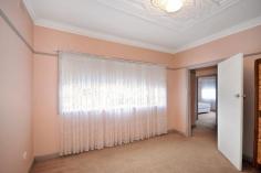  85 Haldane Rd Niddrie VIC 3042 $350 per week COSY HOME IN GREAT LOCATION ***TO BOOK AN INSPECTION - CLICK ON THE VIRTUAL TOUR LINK*** In one of Niddrie's best locations - just 5 minutes easy walk to tram and Keilor Road's shopping and cafe strip, close proximity to schools. This well maintained home is ready to move in and enjoy the benefits of an established home with good size lounge, spacious kitchen/meals area, and updated bathroom, study/sunroom overlooking delightful garden and tandem garage/workshop. “Please note; Barry Plant does not accept applications via One Form.” All inspections are by appointment only. For all enquiries please call our Leasing Department on 9375 9111. DUE TO CONSTANT CHANGES WE RECOMMEND THAT YOU CONFIRM ALL OPENS AT LEAST 24 HOURS PRIOR FOR ANY UPDATES. PLEASE NOTE: PHOTO I.D. REQUIRED FOR ENTRY. THANK YOU Features Split System Air Con Shed Fully Fenced Study Split System Heating Air Conditioning Secure Parking 