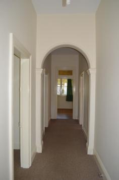  4 Thorne Ave Goulburn NSW 2580 $320 Character 3 Bedroom Home Property ID: 10288198 3 Bedrooms Separate kitchen & dining Separate living room with gas heating Combined bathroom & laundry 2 Toilets Secure backyard Single garage Located in a great street close to CBD, schools & transport Sorry no pets. 