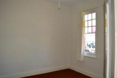  4 Thorne Ave Goulburn NSW 2580 $320 Character 3 Bedroom Home Property ID: 10288198 3 Bedrooms Separate kitchen & dining Separate living room with gas heating Combined bathroom & laundry 2 Toilets Secure backyard Single garage Located in a great street close to CBD, schools & transport Sorry no pets. 