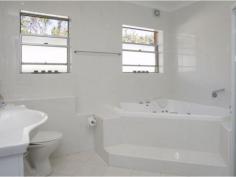  12/26 Seaview Ave Newport NSW 2106 $820  Seaview Sunlit Penthouse Apartment FIRST OPEN SATURDAY 17/09 With ocean views from 2 bedrooms, this substantial penthouse is like no other. Consisting of three bedrooms with built ins, main with ensuite,large open plan lounge and dining with enough room to create a study nook. easy care floating timber flooring throughout, large modern separate kitchen with stainless steel appliances including dishwasher. separate laundry with drying balcony.  Dine looking out to sea on the alfresco balcony or stroll to the shops or beach a mere 5 minutes away. Double undercover parking plus storage. 
