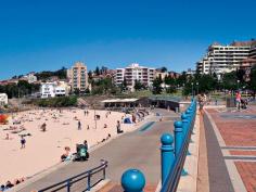  1/33 Byron Street Coogee NSW 2034 $510 Inspection - Wednesday 14 September 2016 Between 5.00 - 5.15 Pm! Within minutes walk to Coogee Beach is this light filled Art Deco apartment. Offering; - Open plan living with separate dining room  - Modern kitchen with gas cooking - Modern sparkling white bathroom with bath  - Spacious main bedroom with floor to ceiling built inn robe. - Small 2nd bedroom would be ideal for single bed or study - polished floors throughout - Communal laundry room with space for own machine and clothes lines - Security building Easy walk to Coogee Beach, cafes and restaurants, schools and public transport direct to CBD.  Available 5/10/16 