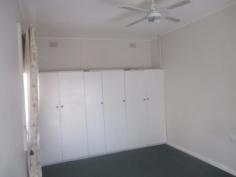  8 Barton Rd Elizabeth Downs SA 5113 $251 PW Cozy Family Home 3 bedroom home - inside features include separate lounge room, updated kitchen, updated bathroom, updated floor coverings & reverse cycle heating & cooling. Oustide features include rear verandah with decking, garage & carport situated close to schools & transport. Pet neg. An application needs to be filled in and returned to our office with your minimum 100 points of ID should you wish to view the property. The property manager can then contact any suitable applicants once access is gained. Visit our website to download an application form or apply on line: http://craigmoreelizabeth.ljhooker.com.au/renting  Property Snapshot  Property Type: House Lease Type: Lease Date Available: 09/11/2016 Pets: No Land Area: 637 m2 Features: Garage Parking 