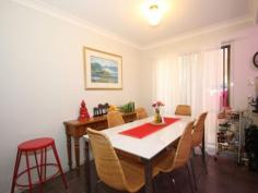  5/148 Kennedy Drive Tweed Heads West NSW 2485 $300 Townhouse with Water Access Position in a small complex of just 8 units, this well presented property is the perfect. Features: Open plan living on the lower level with internal access from lock-up garage, plus storage Dining plus good kitchen with ample cupboard & bench space - all electric Separate laundry plus 2nd toilet on the lower level Sunny rear courtyard & drying area Upstairs offers 2 generous bedrooms both with built-ins Large main bathroom with loads of space The block is positioned directly onto the river & walk-way access is provided for a paddle,fish or just a relaxing spot to take in the water views With bus at the door, M1 & Gold coast airport close by this property is a must inspect. 